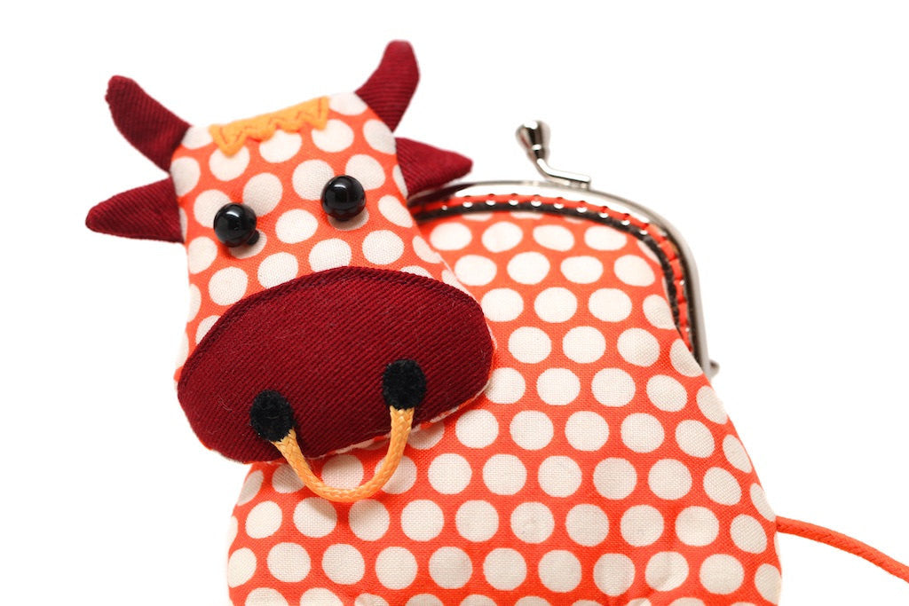 Little friendly orange cow clutch purse