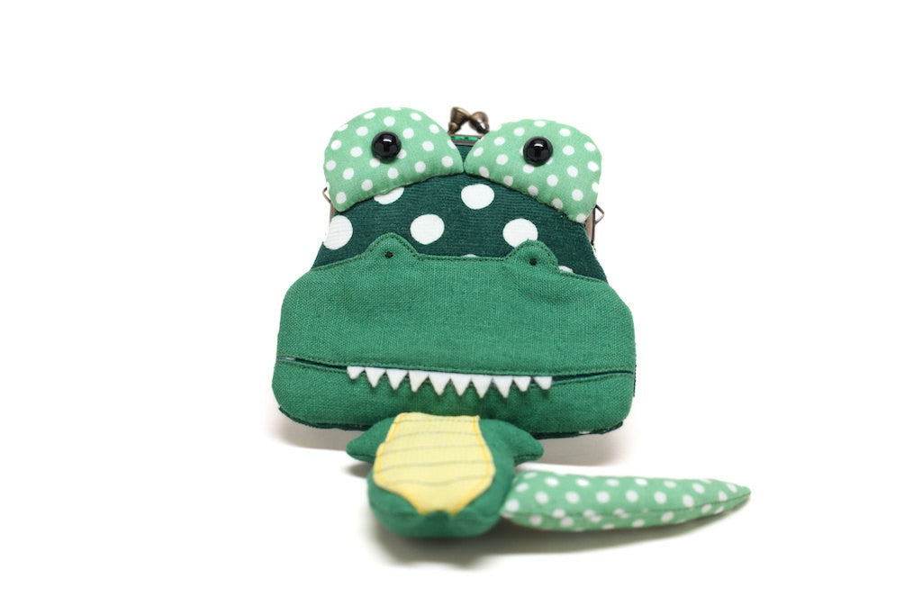 Little cactus green crocodile clutch purse